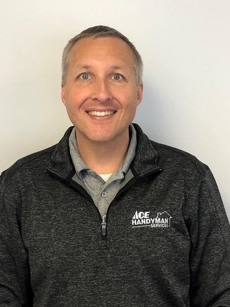 Profile Photo of Josh  Schnakenberg  Franchise Owner