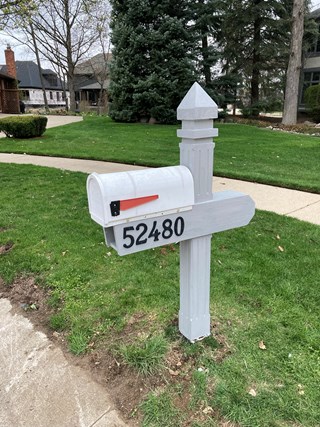 Mailbox after Ace Handyman Services Metro Detroit NE