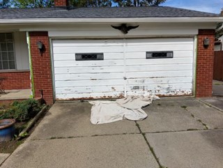 Exterior Garage Painting Before Rochester Hills