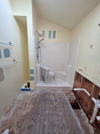 Bathroom Remodel in West Oakland - Before 