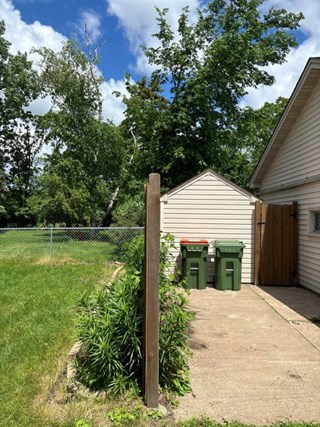 Fence repair in Coon Rapids. MN