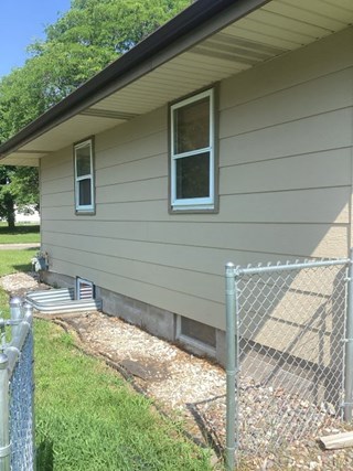 Siding repair in Coon Rapids, MN