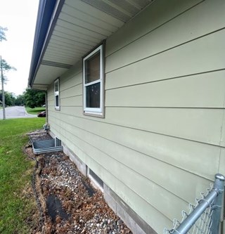Siding installation in Coon Rapids, MN