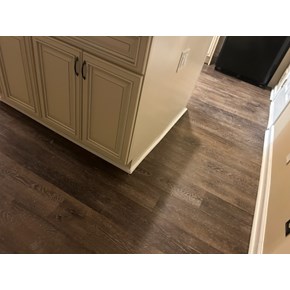 Base-molding installation in Somerset, NJ