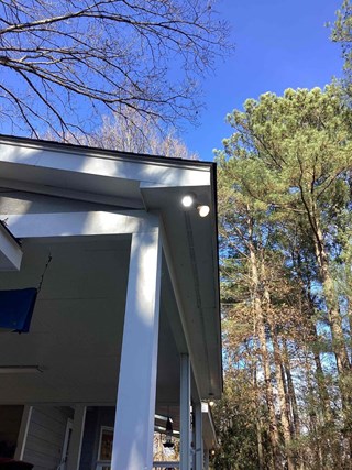 Soffit repair made by carpenter in Raleigh 27607.