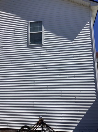 vinyl-siding-after-professional-repair