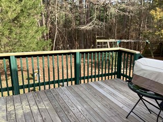 Wooden railing with wood rot before after in Durham 27713