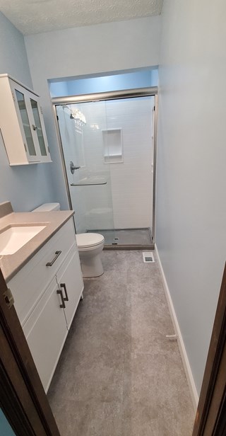 Bathroom Remodel in Westerville, Ohio using Onyx Collection Products