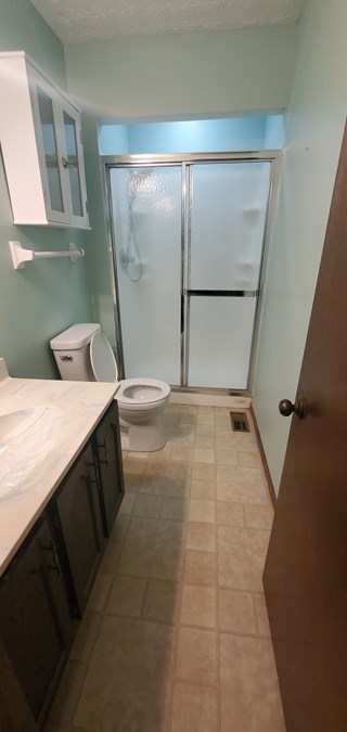 Bathroom before remodel in Westerville, Ohio 