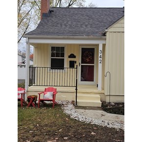 Ace Handyman Services handyman installed a wrought iron porch railing and handrail in Columbus, Ohio