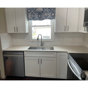 Ace Handyman Services installed subway tile backsplash in kitchen in Hilliard, Ohio