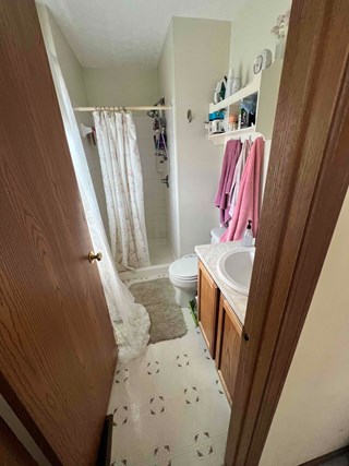 Before Ace Handyman Services bathroom remodel in Hilliard, Ohio