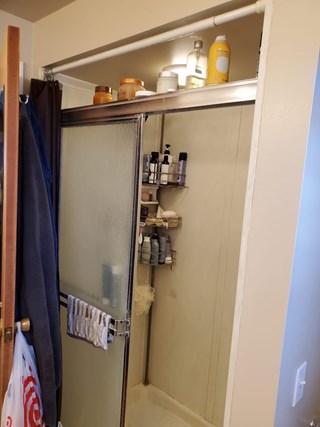 Before Ace Handyman Services remodeled this bathroom in Pickerington, Ohio