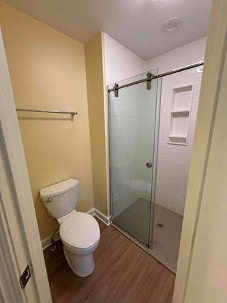 After Ace Handyman Services handyman remodeled this bathroom in Pickerington, Ohio using Onyx Collection products