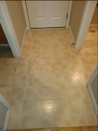 Vinyl flooring replacement in Hillsboro before