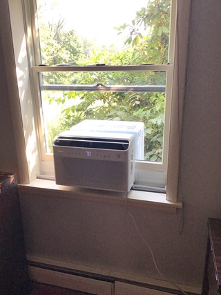 Installed window AC