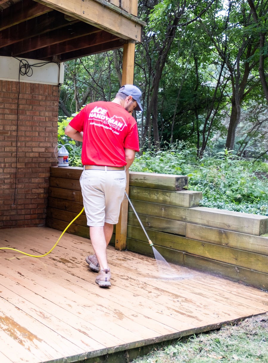 Power washing and Pressure Washing Maintenance Services Harrisburg, PA