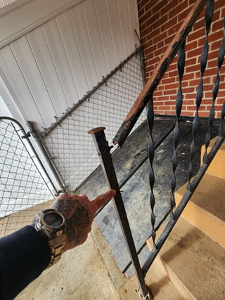 Railing Replace Lancaster Before