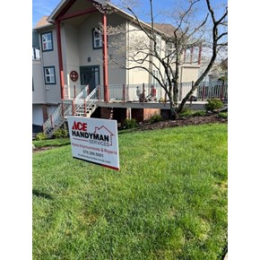 Ace Handyman Services Wilkes-Barre and Scranton Yard Sign in Moosic, PA