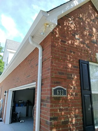 Replaced old floodlights with a ring camera and lights in Murfreesboro, TN