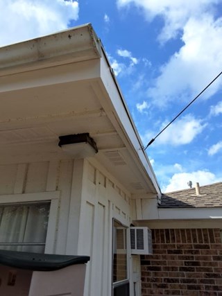 Repaired and Restored Roof Fascia and Soffit in Central Houston
