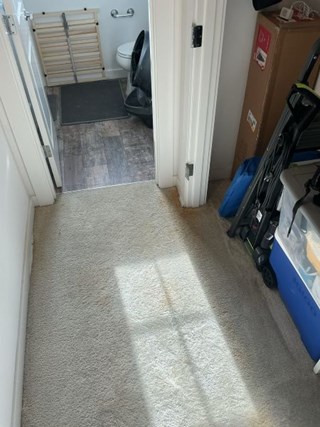 Vinal Floor Installation Before - Issaquah