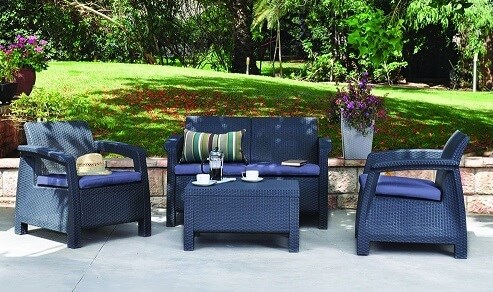 outdoor patio set