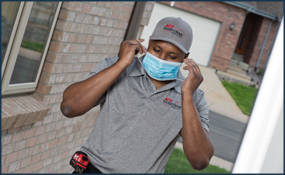 CM Putting on Mask