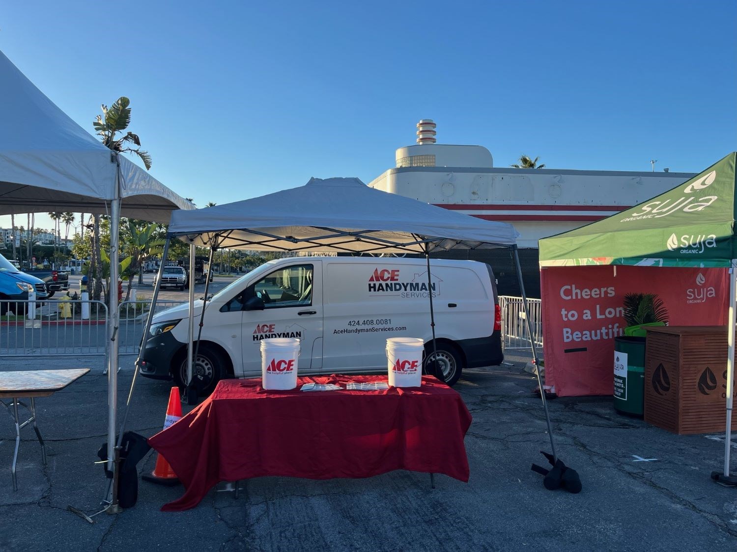 https://acehandyman-dss.ingeniuxondemand.com/Images/Offices/California/South Bay/images/Superbowl10k1.jpg