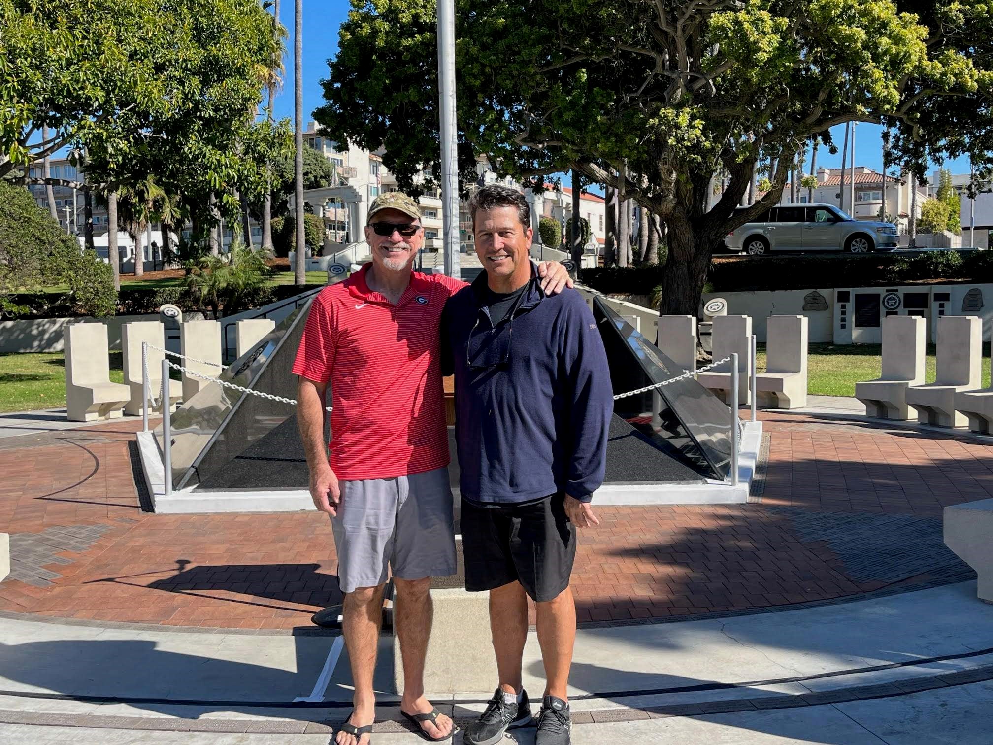 https://acehandyman-dss.ingeniuxondemand.com/Images/Offices/California/South Bay/images/scott and veteran elks.jpeg scott in redondo beach veterans day barbecue