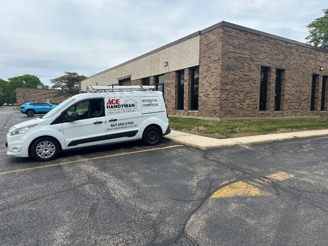 https://acehandyman-dss.ingeniuxondemand.com/Images/Offices/Illinois/Fox Valley/Blog/AHS Fox Valley HQ.jpg Our future home at 1444 Davis Road in Elgin as we begin our June transition into a larger office space to support our growing team and better serve Fox Valley home and business owners.