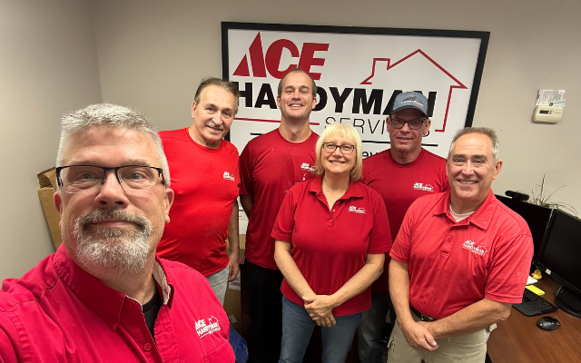 https://acehandyman-dss.ingeniuxondemand.com/Images/Offices/Illinois/Fox Valley/Team Members/Banner Image Fox Valley.png