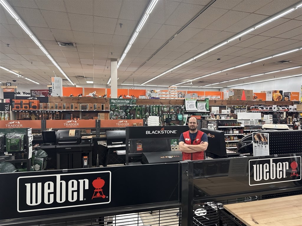 https://acehandyman-dss.ingeniuxondemand.com/Images/Offices/Illinois/Fox Valley/images/New and Events Pictures/CL Zieglers.jpeg Ziegler's Ace Hardware Store Crystal Lake Grilling Section