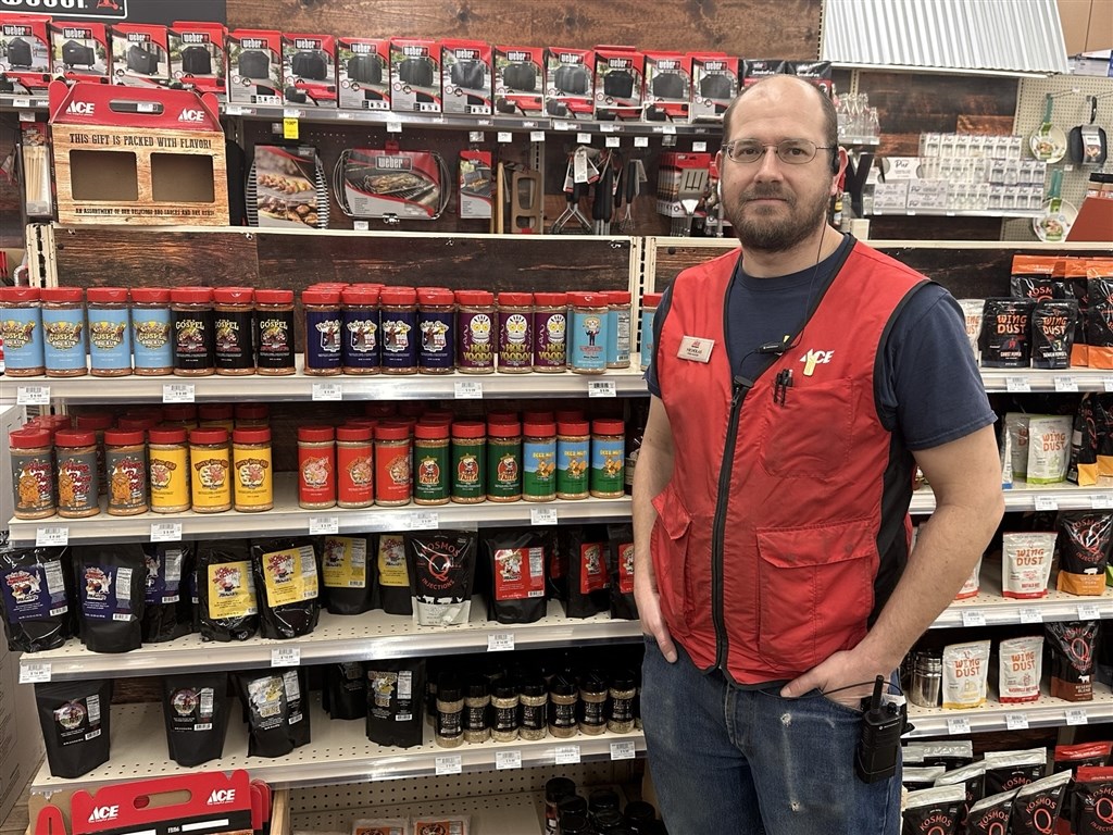 https://acehandyman-dss.ingeniuxondemand.com/Images/Offices/Illinois/Fox Valley/images/New and Events Pictures/CL Zieglers2.jpeg Nicholas Kasperson Ziegler's Ace Hardware Crystal Lake Grilling Department