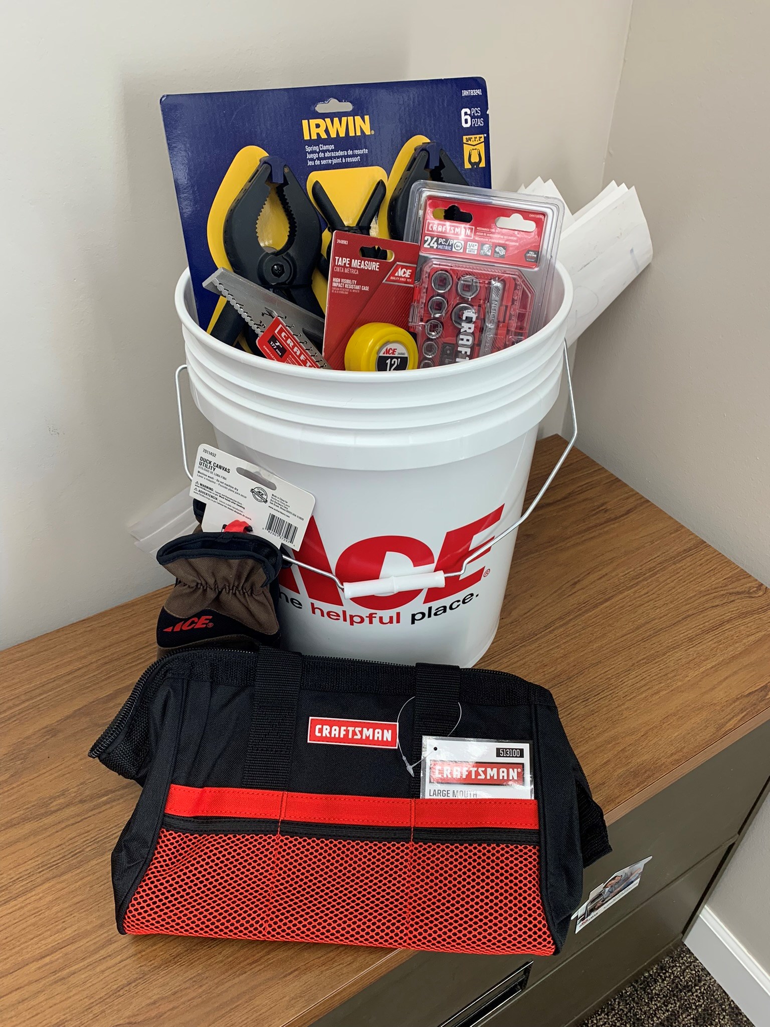 https://acehandyman-dss.ingeniuxondemand.com/Images/Offices/Illinois/Fox Valley/images/New and Events Pictures/IMG_9033.jpeg Ace Handyman Services Fox Valley Bowling for Veterans 2023 Homeowners Tool Kit