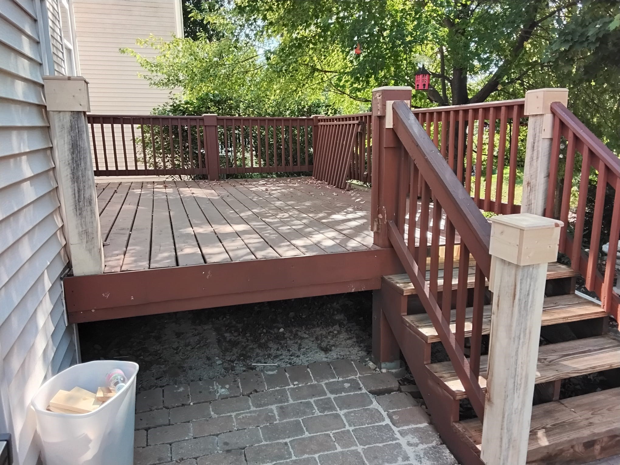https://acehandyman-dss.ingeniuxondemand.com/Images/Offices/Illinois/Fox Valley/images/Photo Gallery/tmp_1000000425_5108095522326608230-2gbooh0goq9.jpg Deck Repair