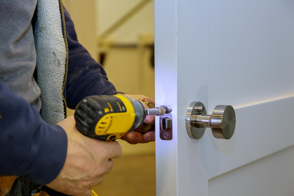 https://acehandyman-dss.ingeniuxondemand.com/Images/Offices/New Jersey/Central Jersey/27282621 (1).jpg