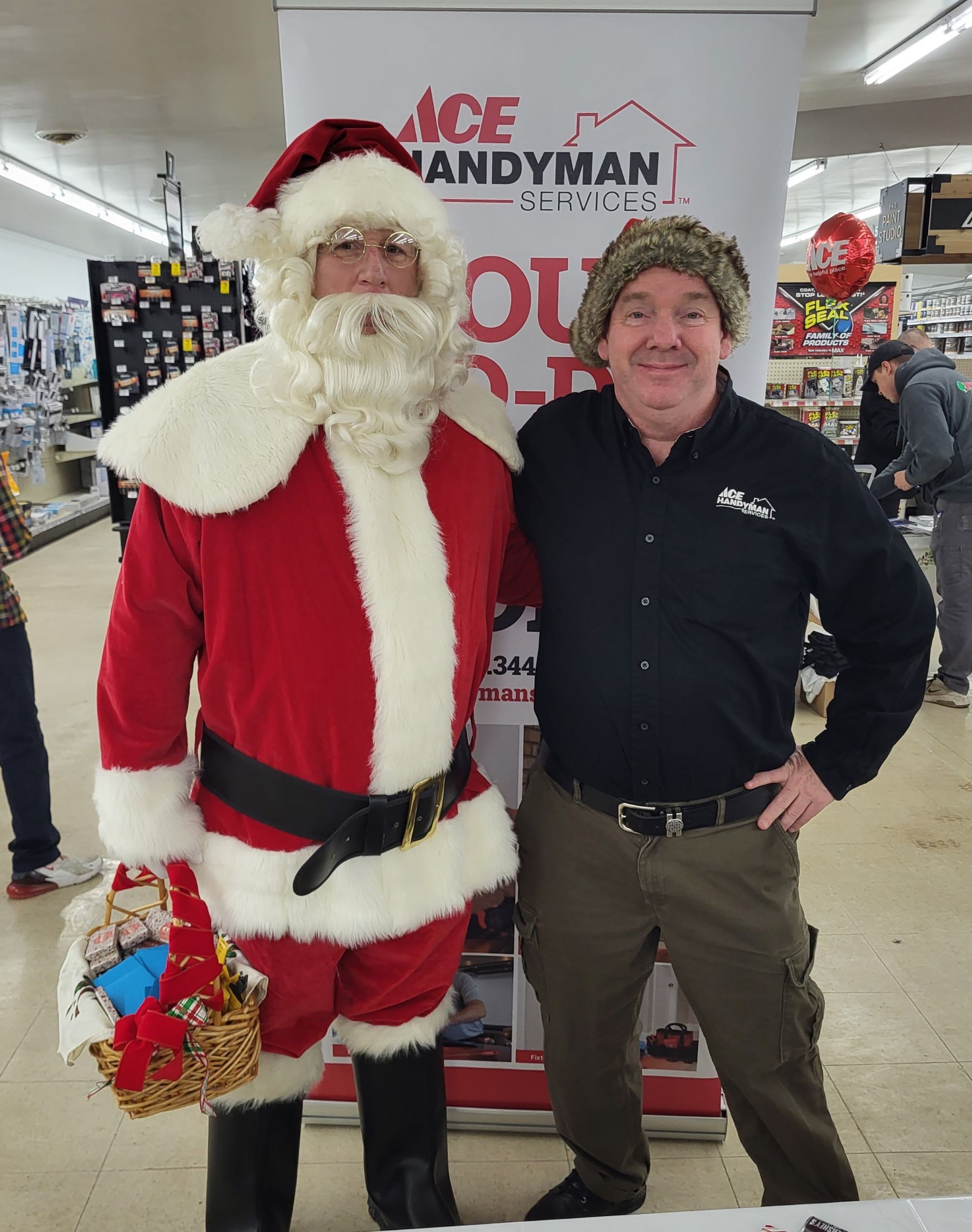 https://acehandyman-dss.ingeniuxondemand.com/Images/Offices/New York/Capital District Saratoga Region/Gallery Images/Owen and Santa.jpg AHS Owner Owen and Santa at Ladies Night