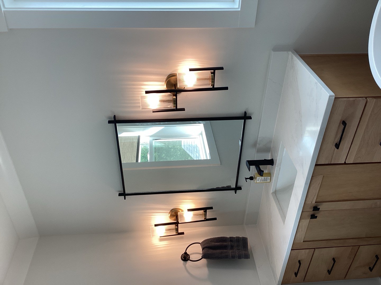 https://acehandyman-dss.ingeniuxondemand.com/Images/Offices/North Carolina/Durham Chapel Hill/50613571-bathroom-mirror-installation-pittsboro-27312-nc-after.jpg Mirror replacement in a Pittsboro NC bathroom