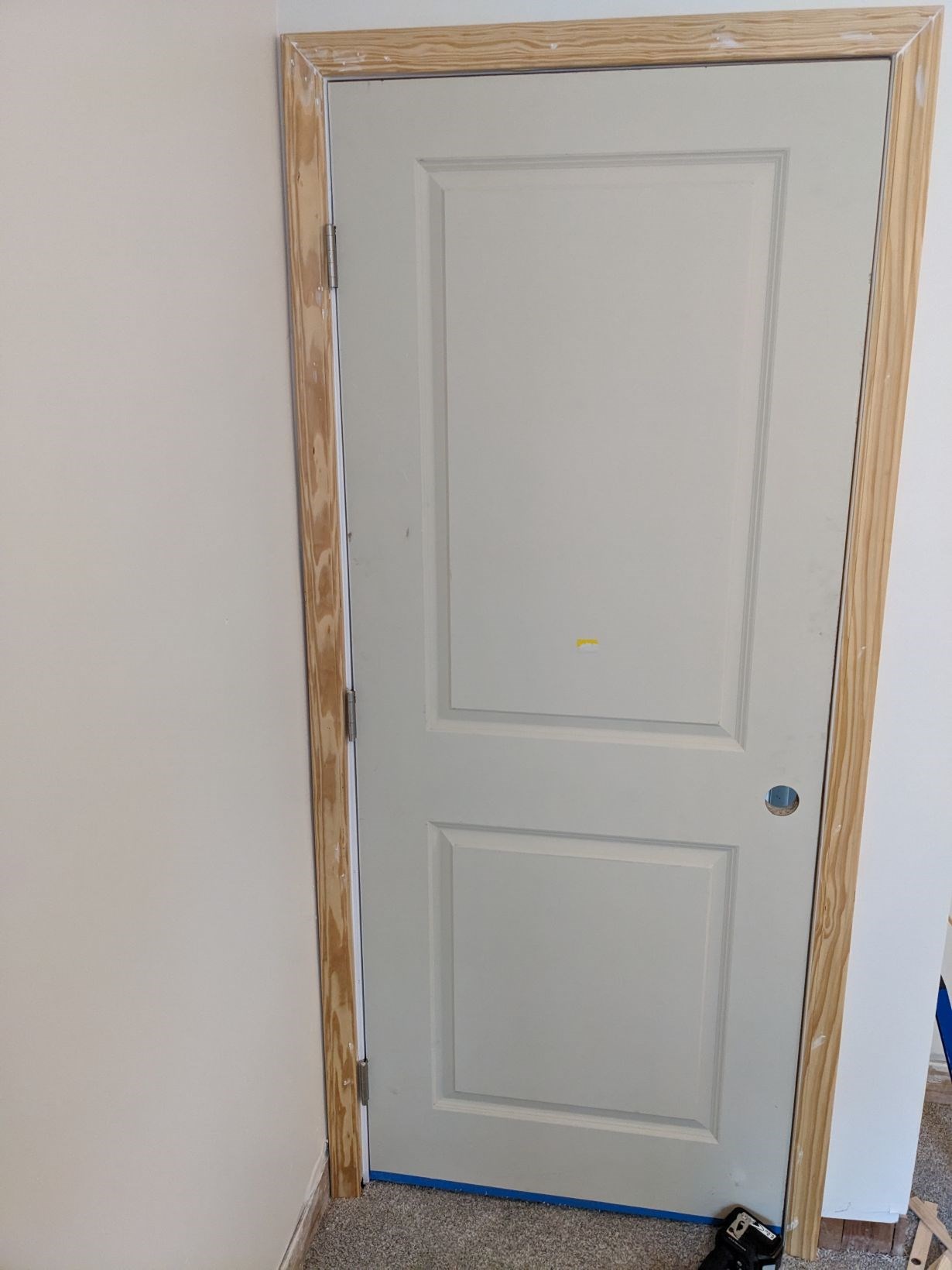https://acehandyman-dss.ingeniuxondemand.com/Images/Offices/North Carolina/Durham Chapel Hill/interior-door-casing-trim-install-durham-27705-after-install-before-paint.jpg