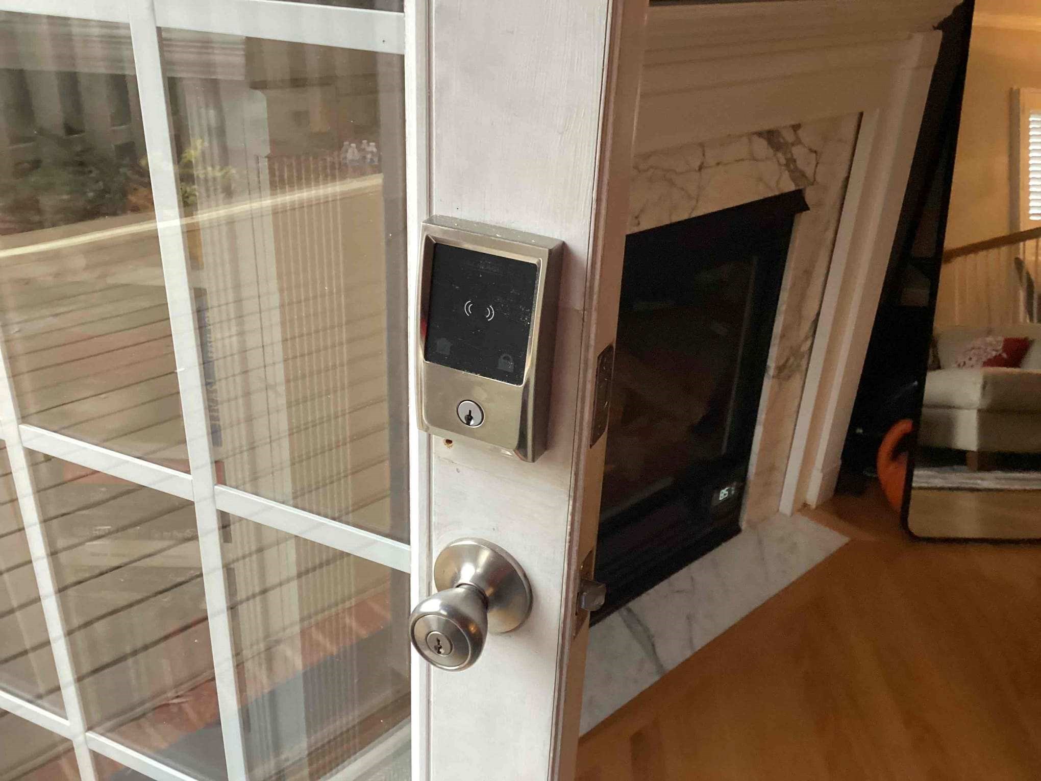 https://acehandyman-dss.ingeniuxondemand.com/Images/Offices/North Carolina/Greater Triangle/Photos/30112918-smart-lock-installation-with-keypad-and-traditional-knob-south-raleigh-nc-ace-handyman-services.jpg Smart lock with keypad installed alongside traditional satin nickel knob at a South Raleigh, NC home by Ace Handyman Services