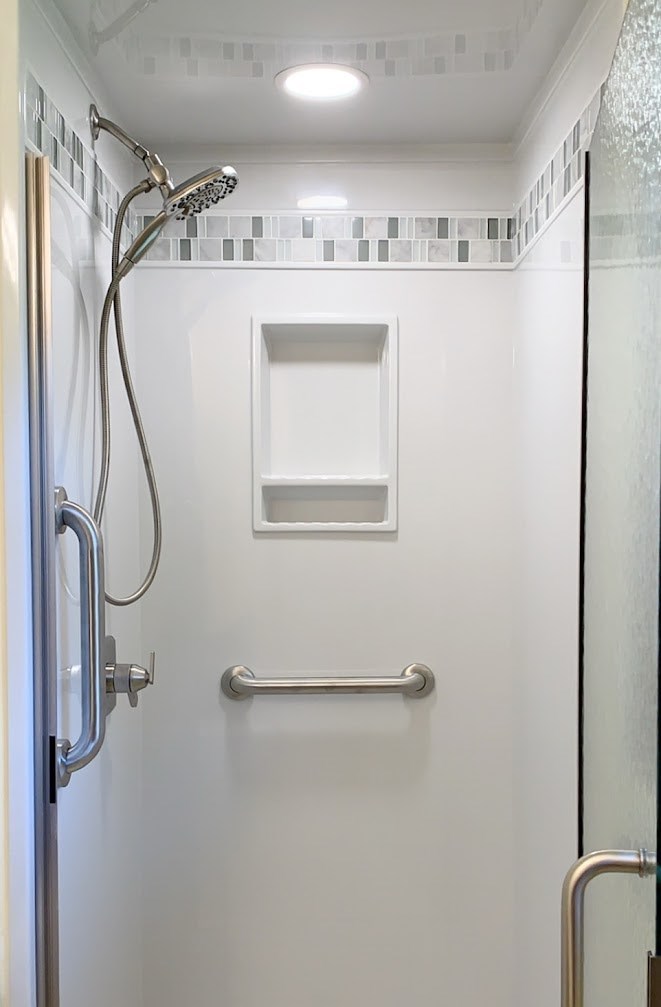 https://acehandyman-dss.ingeniuxondemand.com/Images/Offices/Ohio/Northeast Columbus/images/gallery_caddies-5.jpg