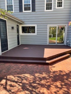 deck before renovation